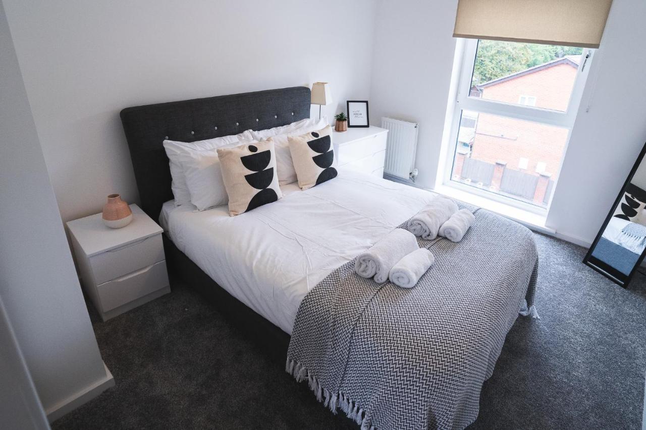 City Centre 2-Bed - New - Free Wi-Fi - Central Manchester Exteriör bild