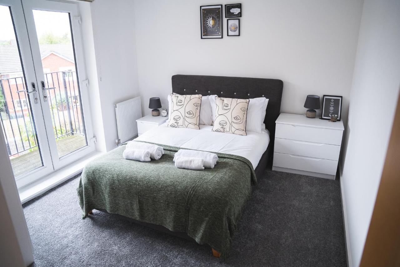 City Centre 2-Bed - New - Free Wi-Fi - Central Manchester Exteriör bild